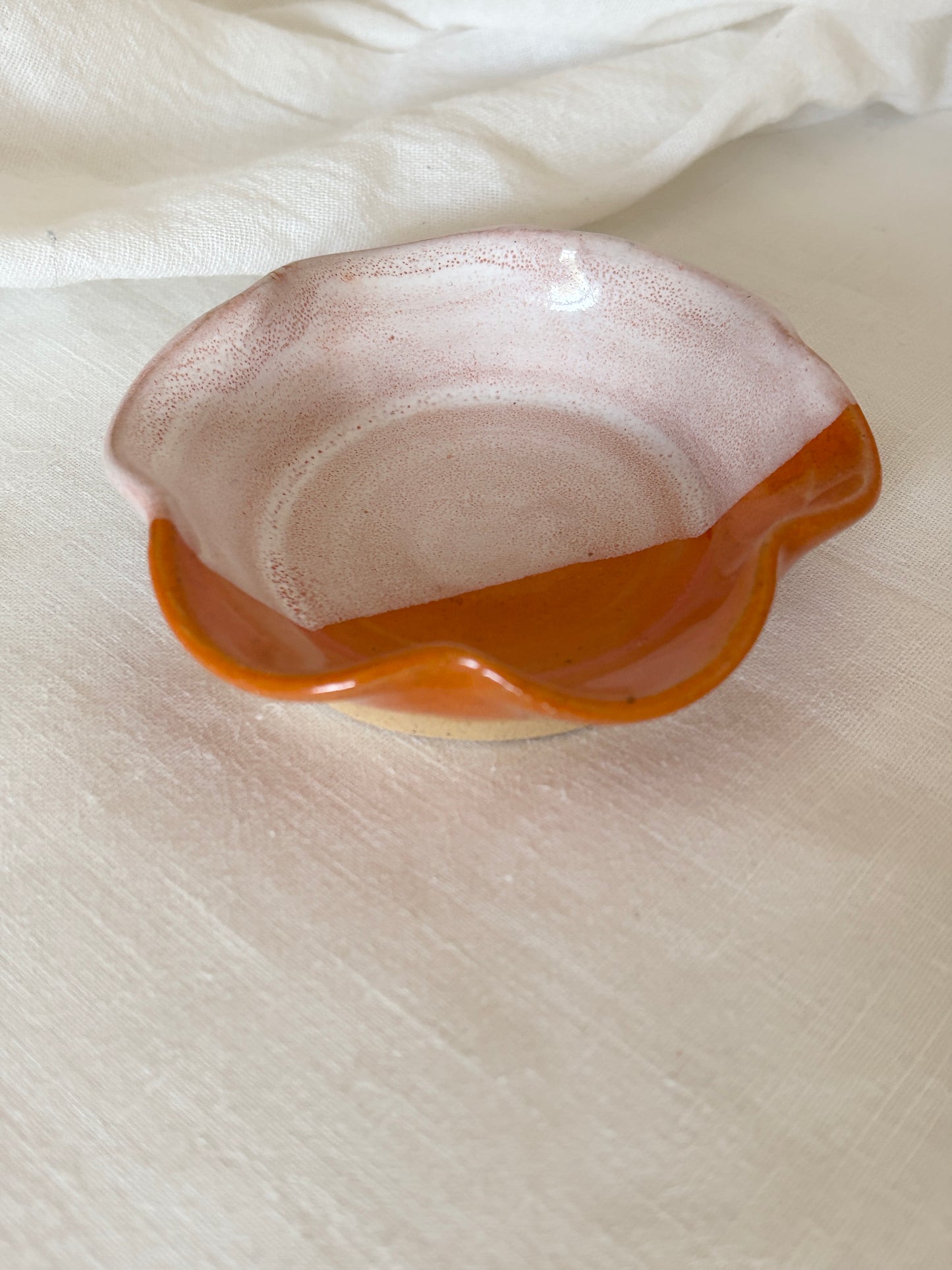 MINI Frilly Dish