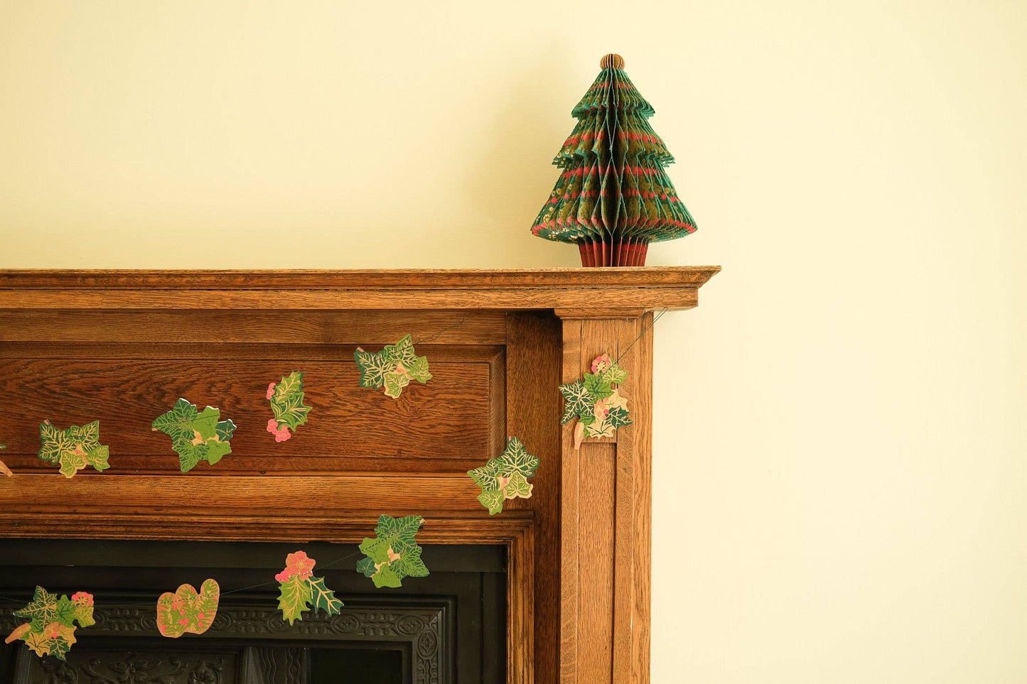 East End Press - Holly and Ivy Sewn Garland