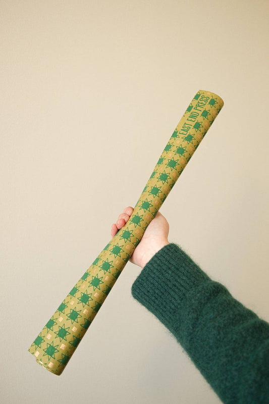 East End Press - Festive Gift Wrap: Winter's Quilt