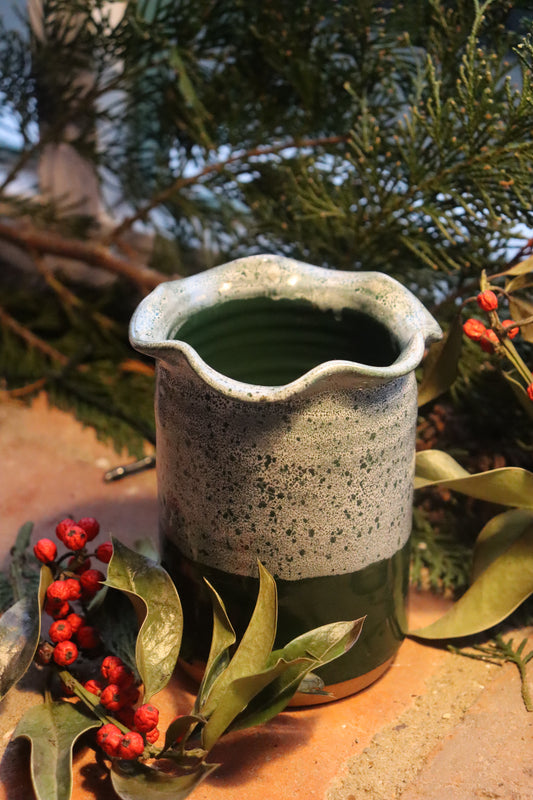 Frilly Utensil Pot  - Christmas colours
