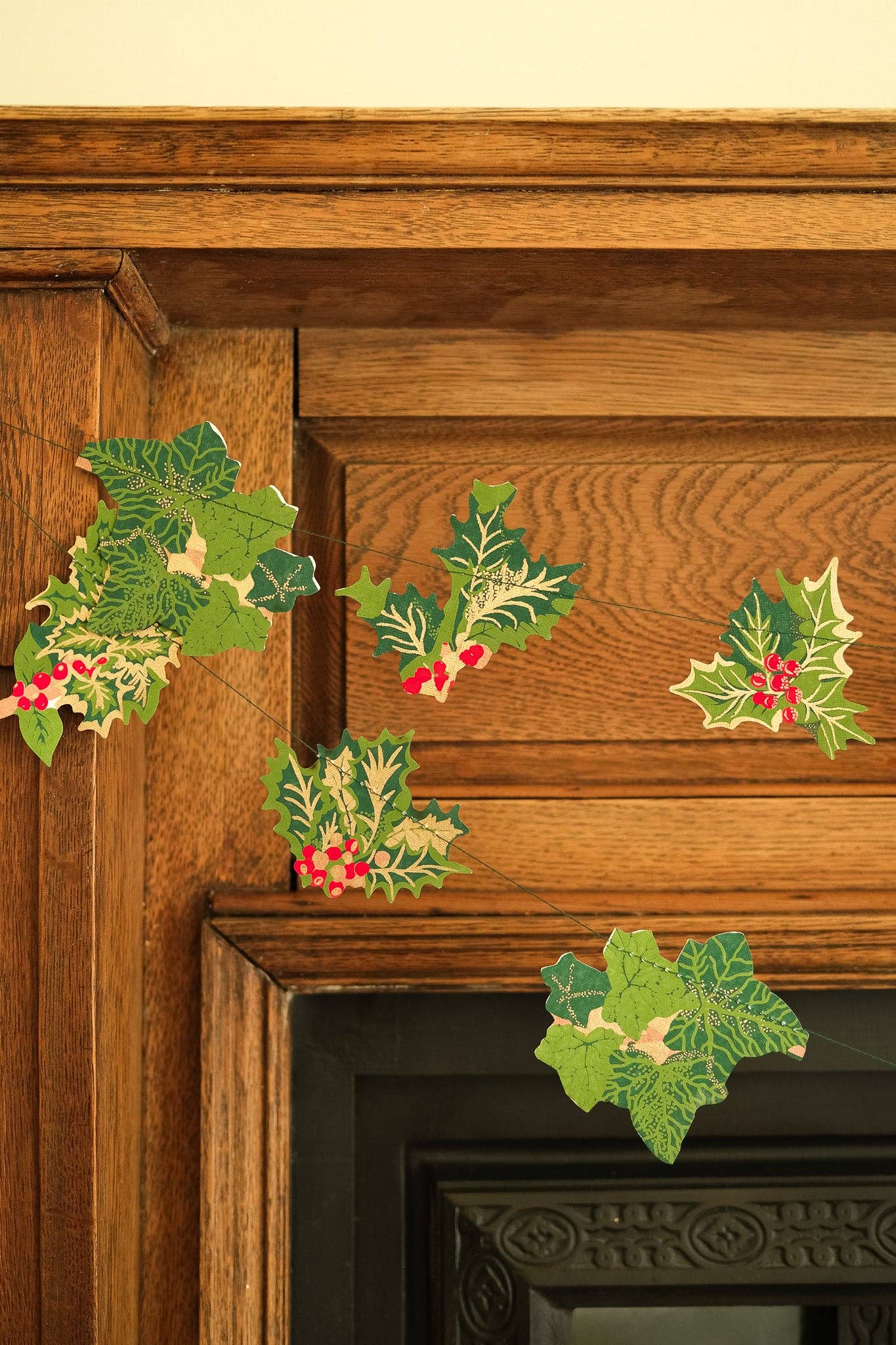 East End Press - Holly and Ivy Sewn Garland