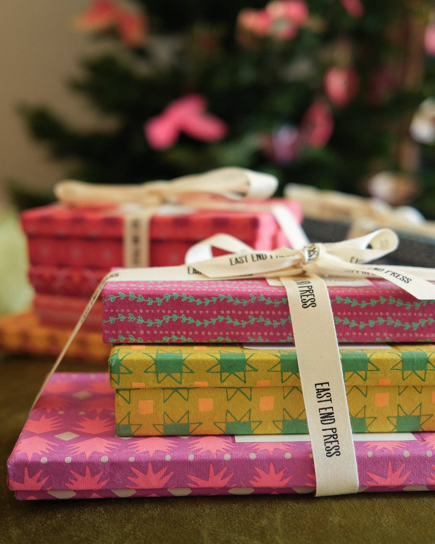 East End Press - Yellow and Green Paper Chain Kit